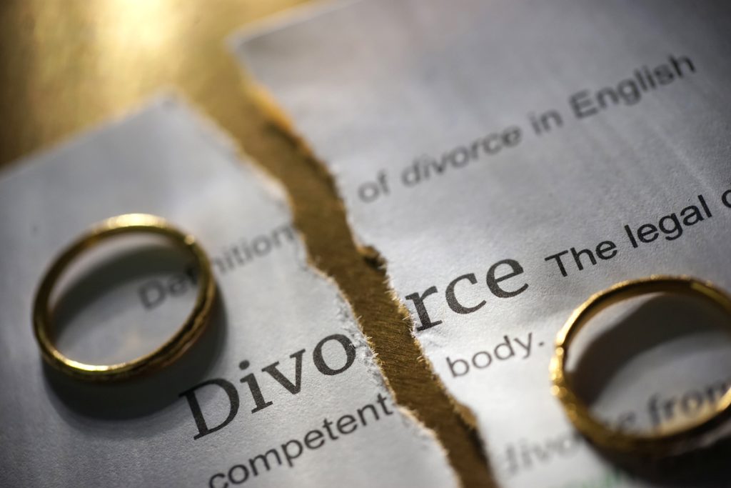 طلاق در خارج از کشور